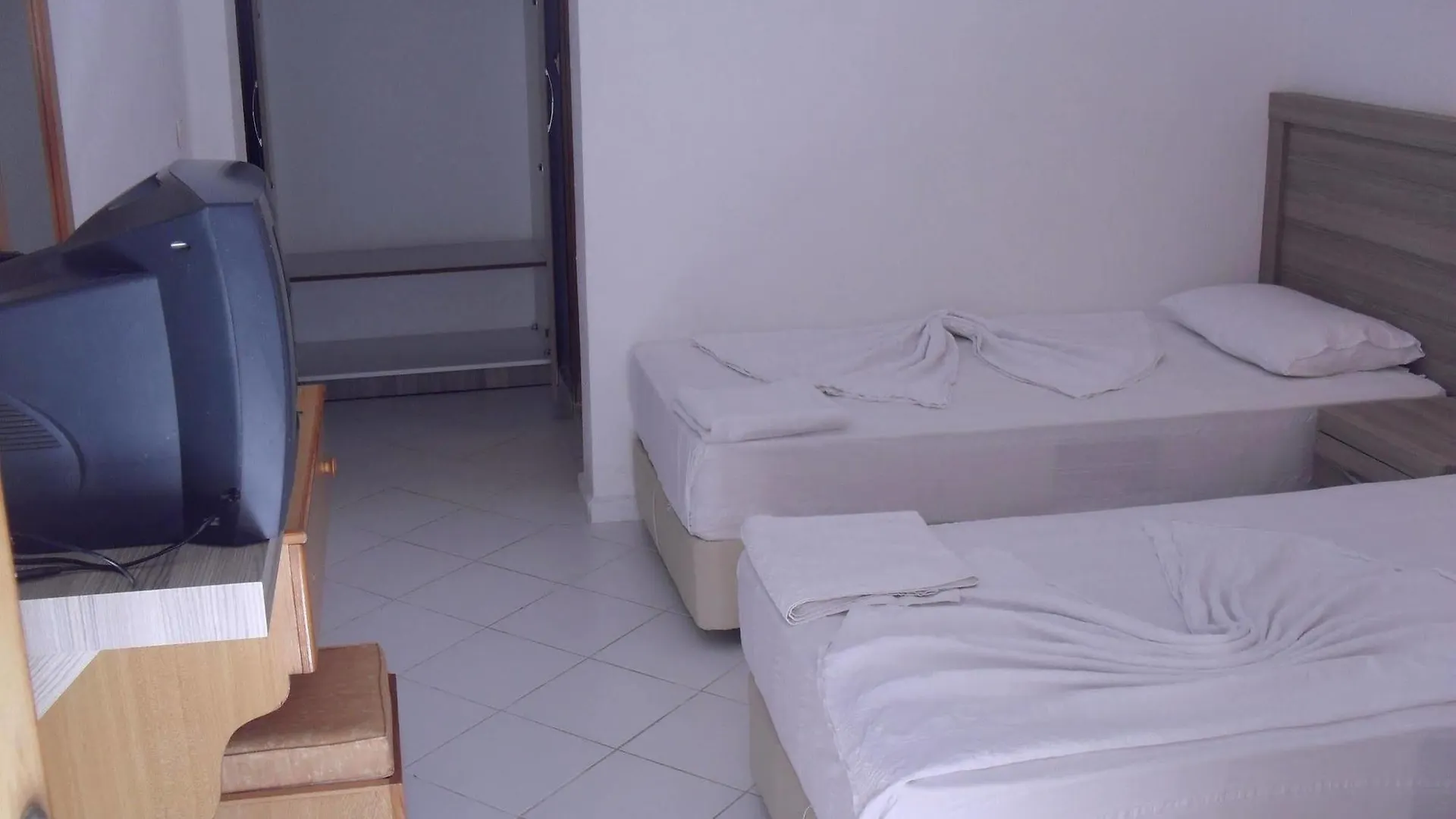 Filis Hotel Bodrum 2*,