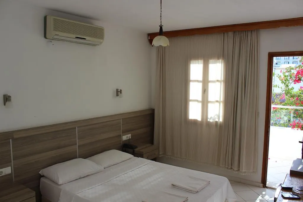 Filis Hotel Bodrum 2*,