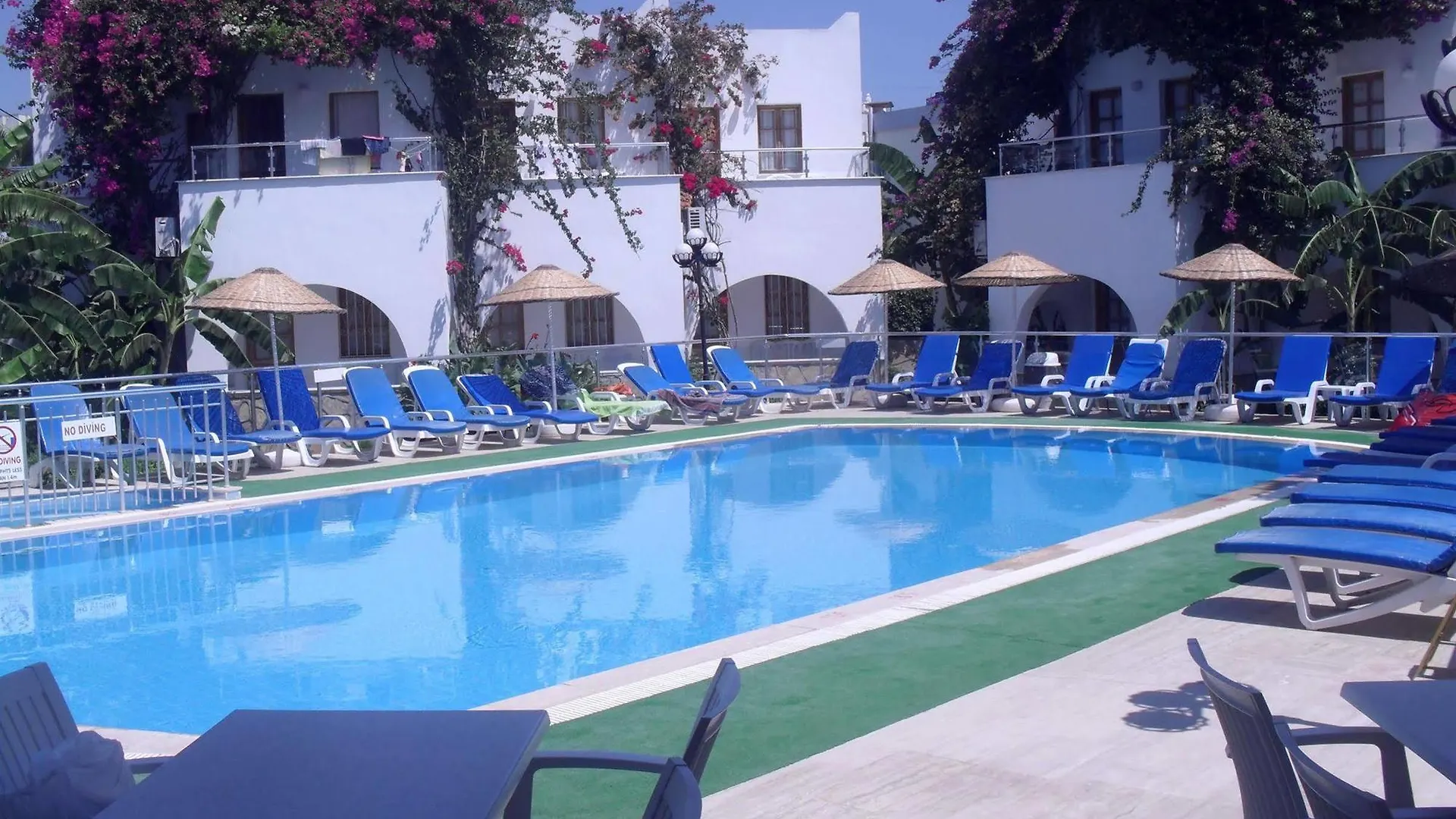 Filis Hotel Bodrum 2*,